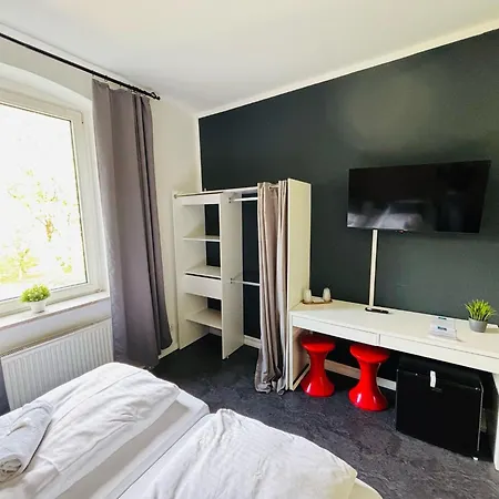 Bff Airport Messe Schlaf - Bed and breakfast 3*