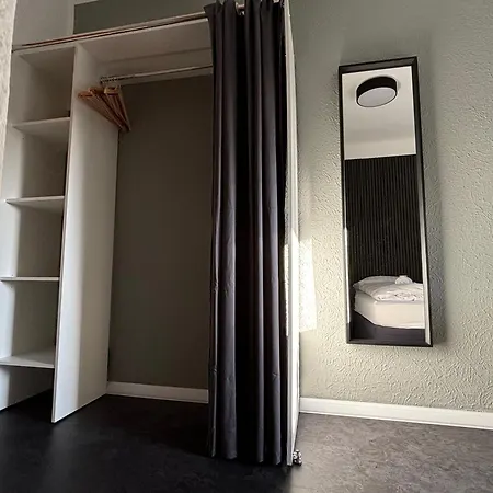 Bff Airport Messe Schlaf - Bed & Breakfast