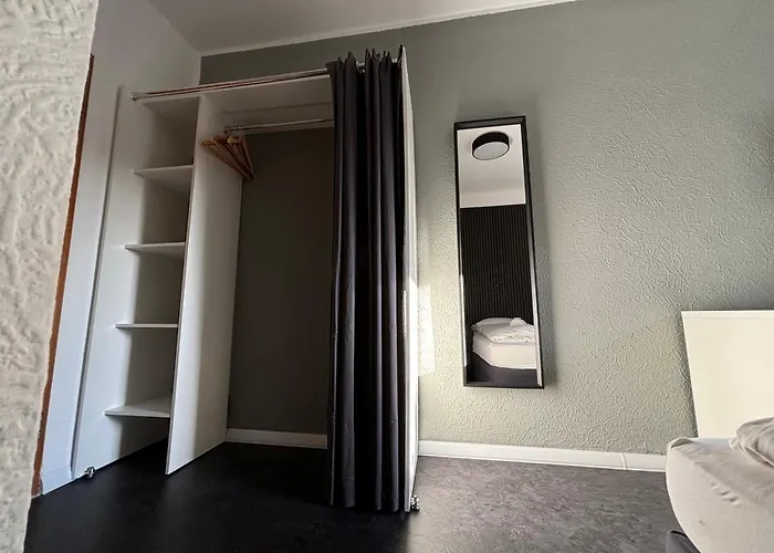 Bff Airport Messe Schlaf - Bed & Breakfast