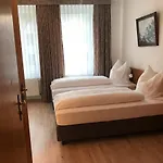 Sonnenschein 3* Düsseldorf