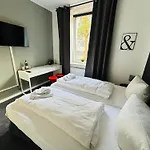 Sonnenschein Frühstückspension Düsseldorf