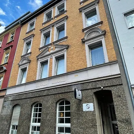 Bff Airport Messe Schlaf - Bed & Breakfast