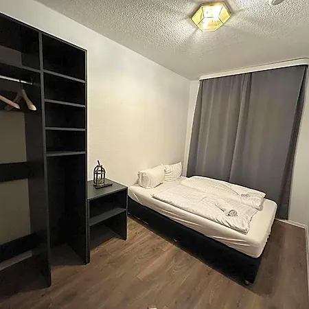 Bff Airport Messe Schlaf - Bed & Breakfast Dusseldorf