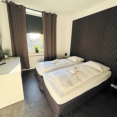 Bff Airport Messe Schlaf - Bed & Breakfast Dusseldorf