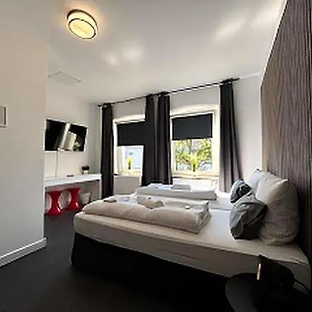 Bff Airport Messe Schlaf - Bed & Breakfast Dusseldorf