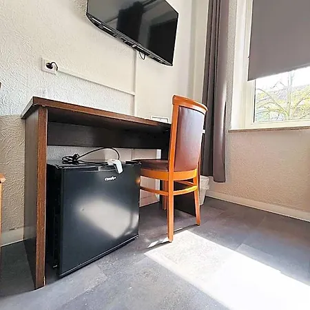 Bed & Breakfast Bff Airport Messe Schlaf - 3*