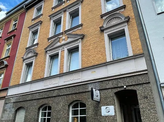 Bff Airport Messe Schlaf - Bed & Breakfast