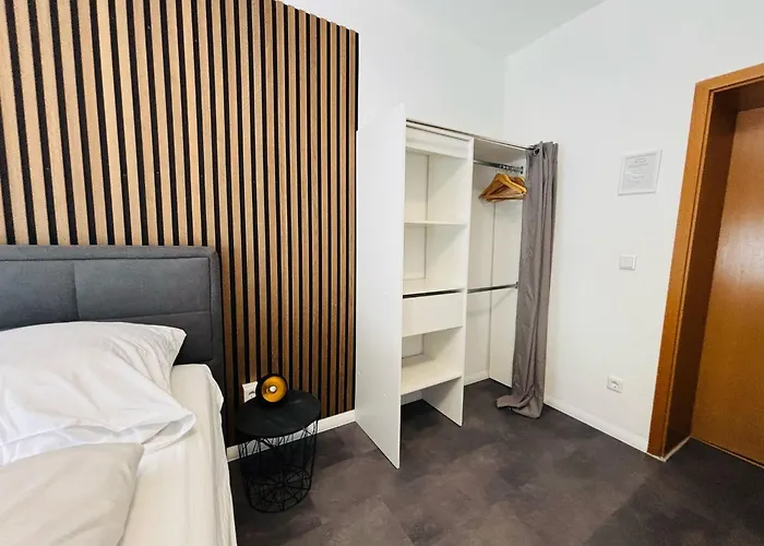 Oda ve Kahvaltı Bff Airport Messe Schlaf - 3*